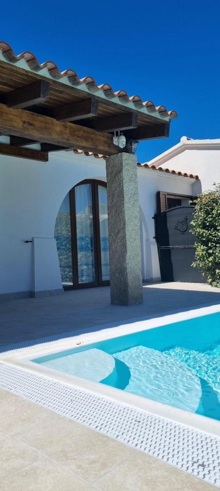 Le Pavoncelle Villa Budoni Eksteriør billede